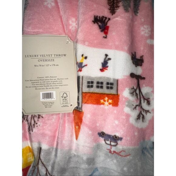 Christmas Farmhouse Luxury Velvet Throw Blanket Barbie Pink Christmas tree 50 x - Picture 5 of 5